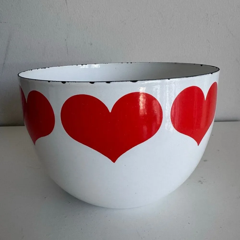 Vintage Kaj Franck Enamel Bowl Red Hearts Pattern Finel Arabia Finland MCM